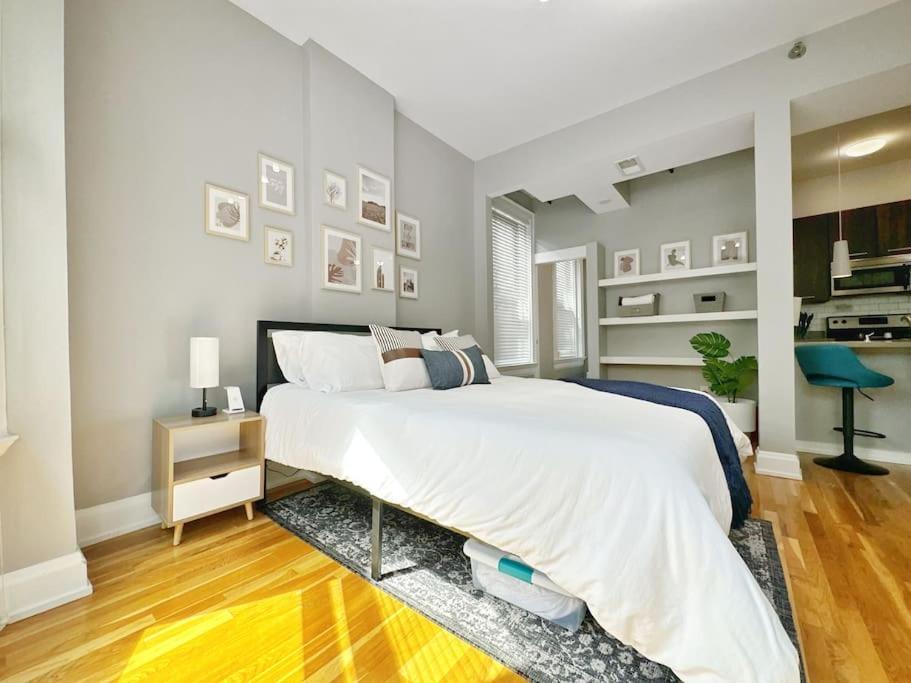 Boho Studio Loft Meets Luxury In Otr Cincinnati! Exterior photo